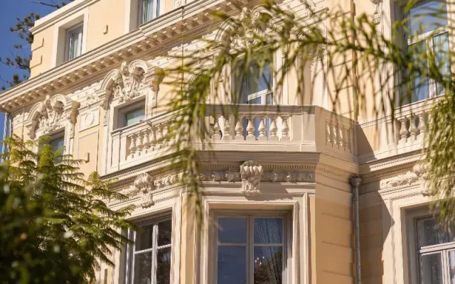 Villa Genesis