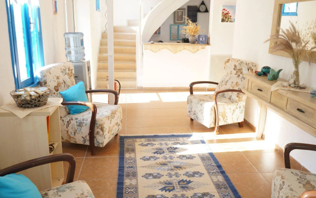 Esmana Otel