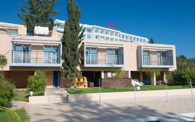 Eleana Hotel