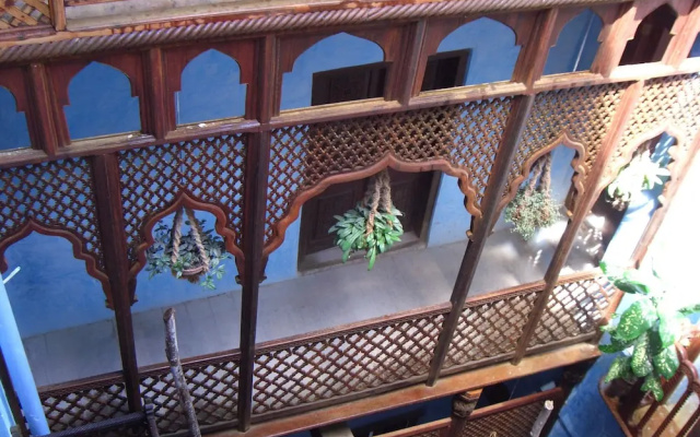 Emerson Spice Hotel