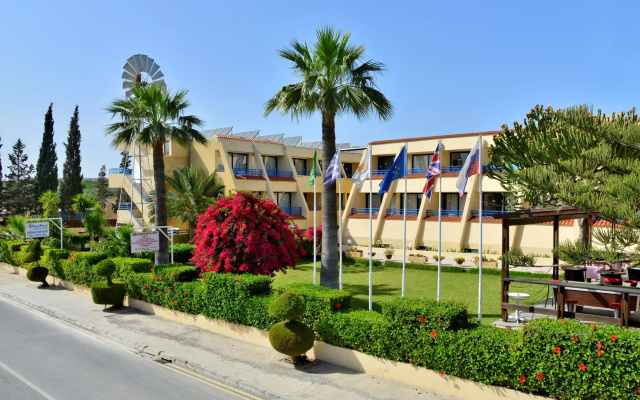 Апартаменты Napa Prince Hotel
