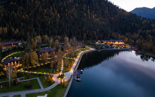 Altai Village Teletskoe